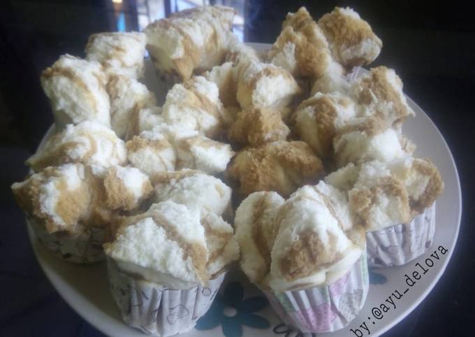 Langkah Mudah untuk Menyiapkan Bolu kukus (all in one, tanpa soda) Anti Gagal