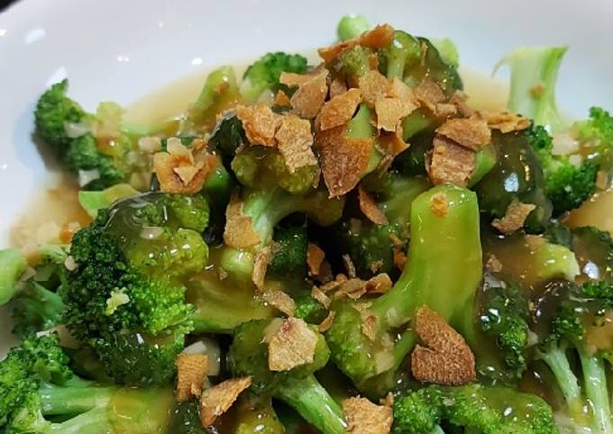 Resep Brokoli saus tiram oleh Pawon'e Mas Paijo - Cookpad