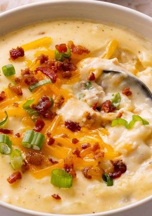 A picture of Baked Potato Soup.
