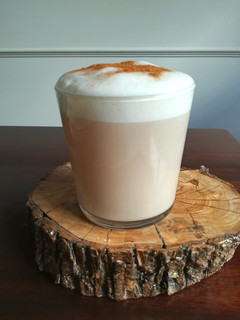 Una foto de Iced Chai Latte