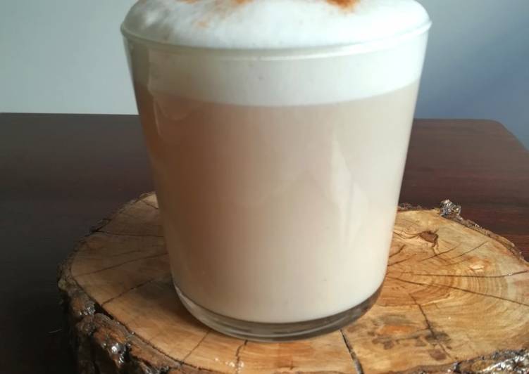 Iced Chai Latte