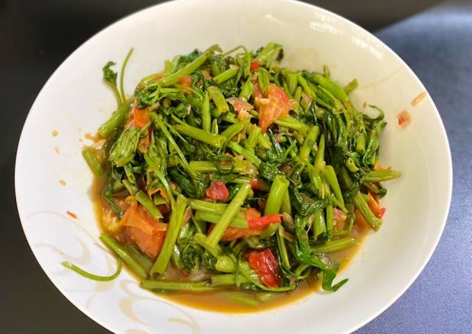 Resep Kangkung Belacan Oleh Angeline Hosen Cookpad