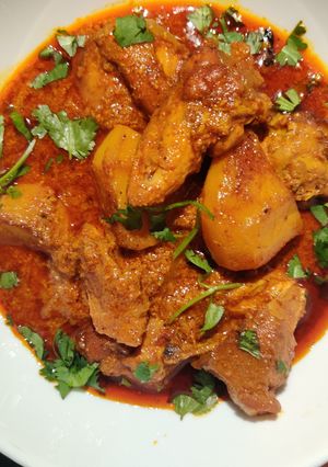 A picture of Bengali Chicken.