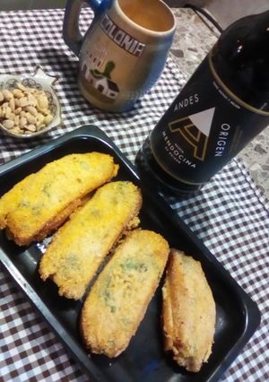 Una foto de Bocados fritos de queso 🧀(´ε` )