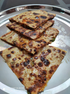A picture of Cheesy mexican roti.