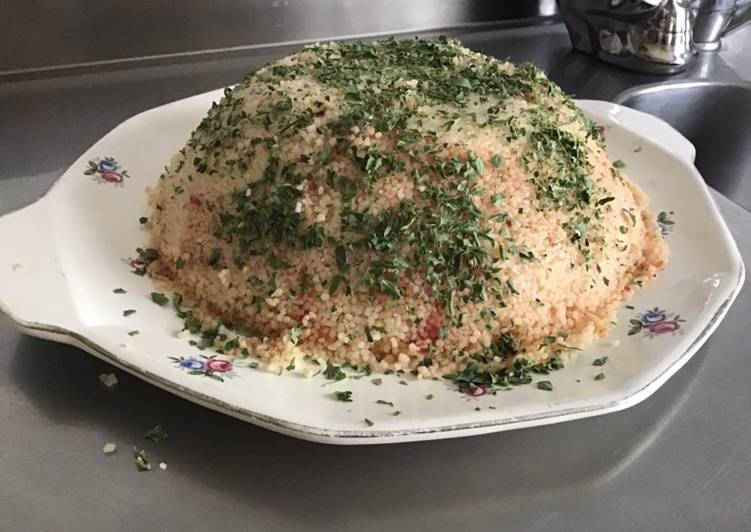 La Meilleur Recette De Semoule de blé à la tomate et persil