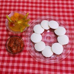 A picture of Idli sambar.