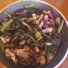 Weight loss cauliflower with 2 types of onions A picture of Weight loss cauliflower with 2 types of onions.