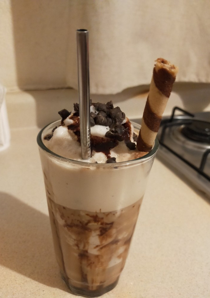 Una foto de Delicioso frappé, rápido y fácil