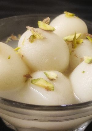 A picture of White Rasgulla OR Bangali Sweet.