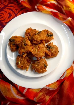 শীতের সবজি পাকোড়া রেসিপির প্রধান ছবি