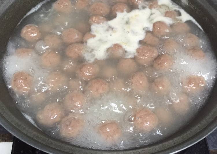 Resep Terbaru Secret Meatball / Bola daging rahasia / Bakso Rahasia Kreasi Rumahan Paling Enak