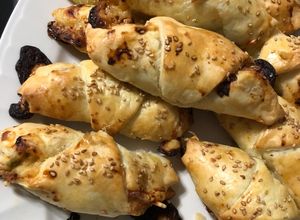 Une photo de Croissants 🥐 poulet fromage