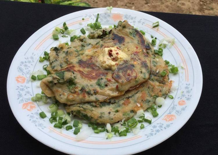 Simple Way to Make Favorite Atta pancake with lemon butter