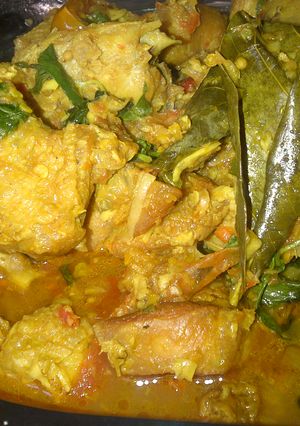 Foto resep Ayam Woku versi Bunda Kinan