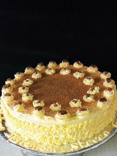 A picture of Vanilla cake.