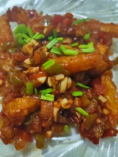 હોટ ગાર્લિક પોટેટો (Hot Garlic Potato Recipe In Gujarati) રેસીપી મુખ્ય ફોટો