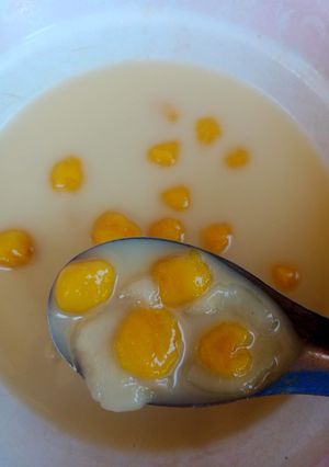 รูปของ บัวลอยรูปไข่ดาว 🍳