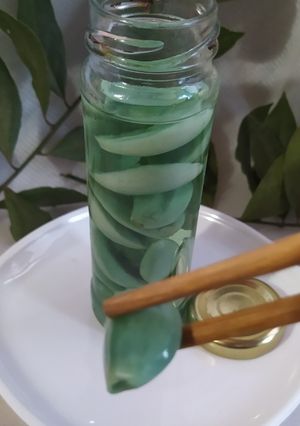 Una foto de Ajo Laba / Ajo Chino / Ajo Verde / Chinese Garlic / Ajo Fermentado / 腊八蒜
