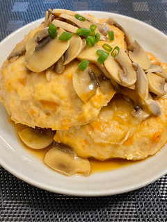 [備餐]蕃薯雞肉漢堡肉配和風菇醬 的食譜成品照片