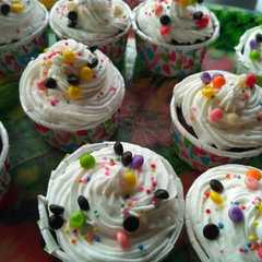 รูปของ Cup cake (base brownis) #beranibaking