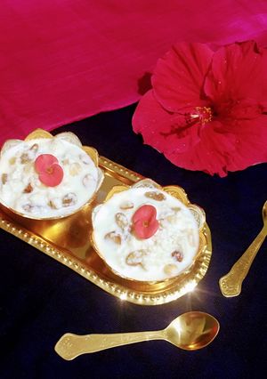 A picture of Chanar Payesh / Paneer Kheer.
