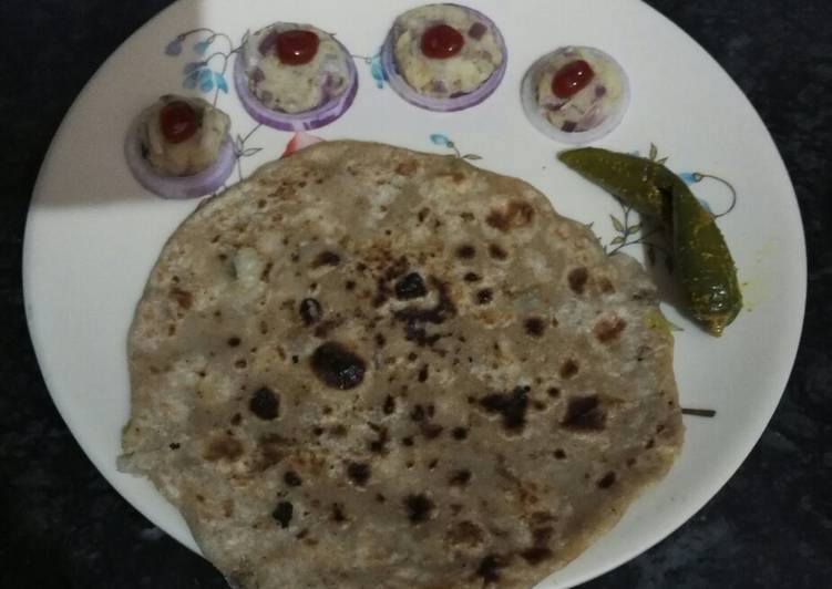 Simple Way to Make Quick Aloo pyaz ka parantha