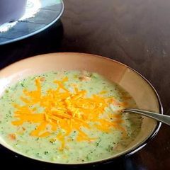 Broccoli soup A picture of Broccoli soup.