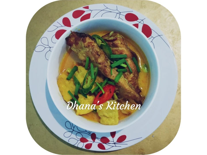 Langkah Gampang Menyiapkan Resep Ikan asap bumbu kuning (Koto&amp;#39;an) yang  Bikin Ketagihan Anti Ribet, Bikin Ngiler