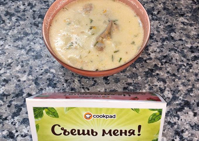 Суп с плавленным сыром и вермишелью