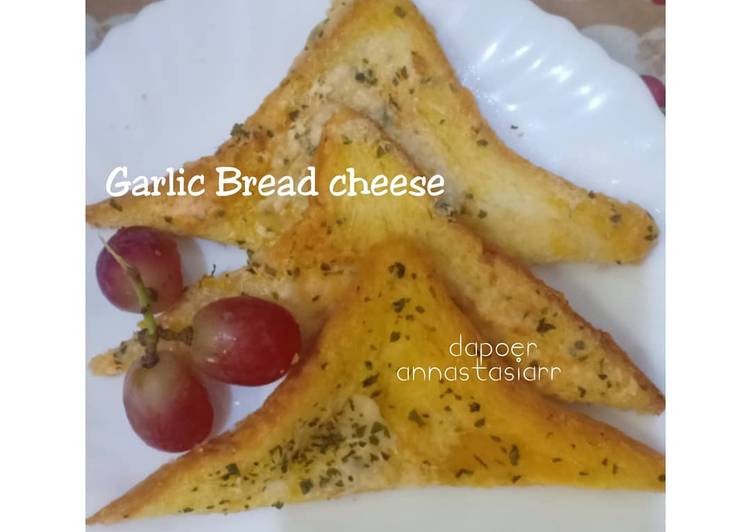 Garlic bread cheese🍕