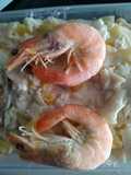 Ensaladilla de palmitos y gambas al ajillo