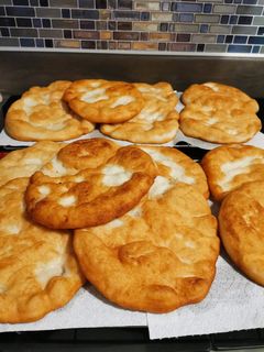 Lángos gluténmentesen recept fotója