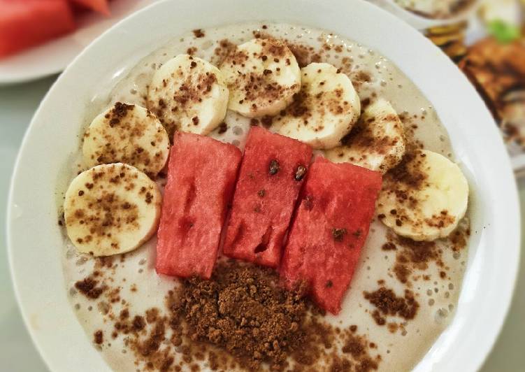 Cara Gampang Menyiapkan Banana Smoothie Bowl Anti Gagal