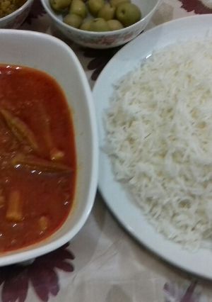 عکسی از دستور خورشت بامیه با گوشت چرخ کرده 😋