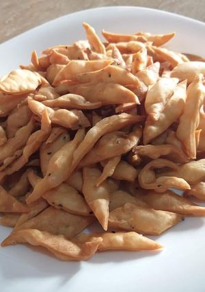 A picture of Namak pary.