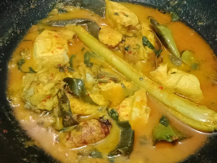 Langkah Mudah untuk Membikin Resep Ayam rica-rica daun kemangi yang Menggugah Selera Anti Ribet, Mantap