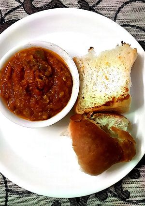 A picture of Pav Bhaji.