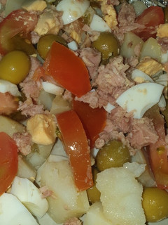 Una foto de Ensaladilla pobre