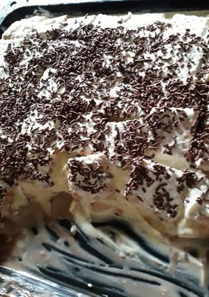 Kekszes krémes sütemény recept fotója