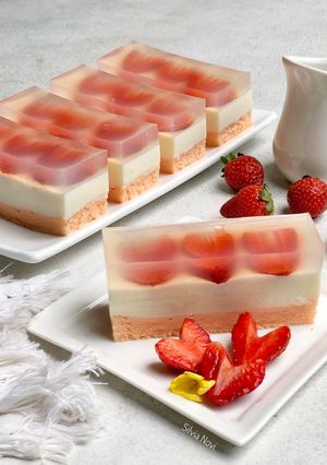 Foto resep Puding Cake Strawberry