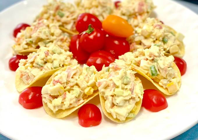 Salade de bâtonnets de crabe