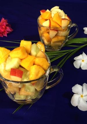 A picture of Fruit Salad.