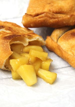 Forró almás pite (mekis) recept fotója