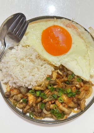 Foto resep Mushroom Buttery Rice Bowl