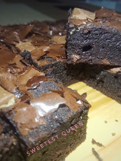 Foto resep Fudgy brownies shiny crust (no mixer,2 telur)