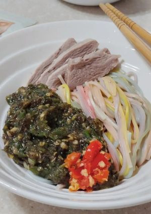 燒椒皮蛋麵 的食譜成品照片