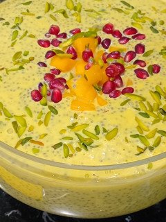 A picture of Chia Mango Pudding.