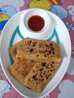 பன்னீர் ஸ்டவ் பராத்தா (Paneer stuffed paratha recipe in tamil) செய்முறை முக்கிய புகைப்படம்