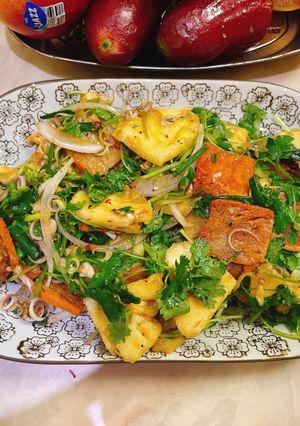 Hình của món Chả quế chay sốt Thái.